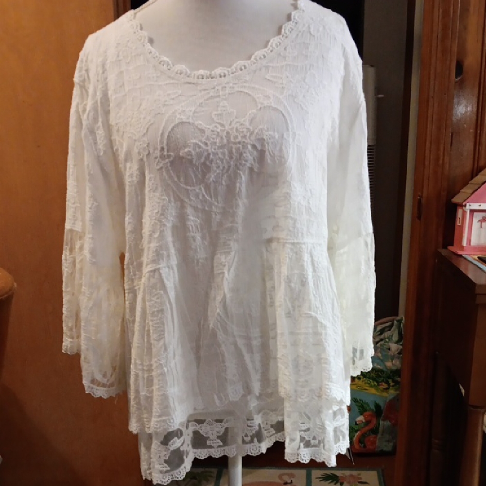 Xl Democracy White Lace And Embroidered Top. Tunic. Nwt